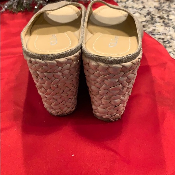 Like brand new only worn these a few times. - Picture 3 of 3